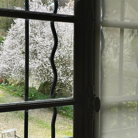 Evergreen Guesthouse Vernon  Bagian luar foto