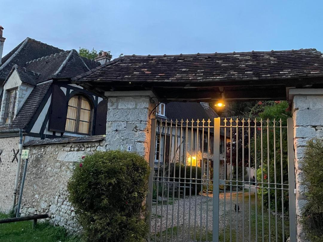 Evergreen Guesthouse Vernon  Bagian luar foto