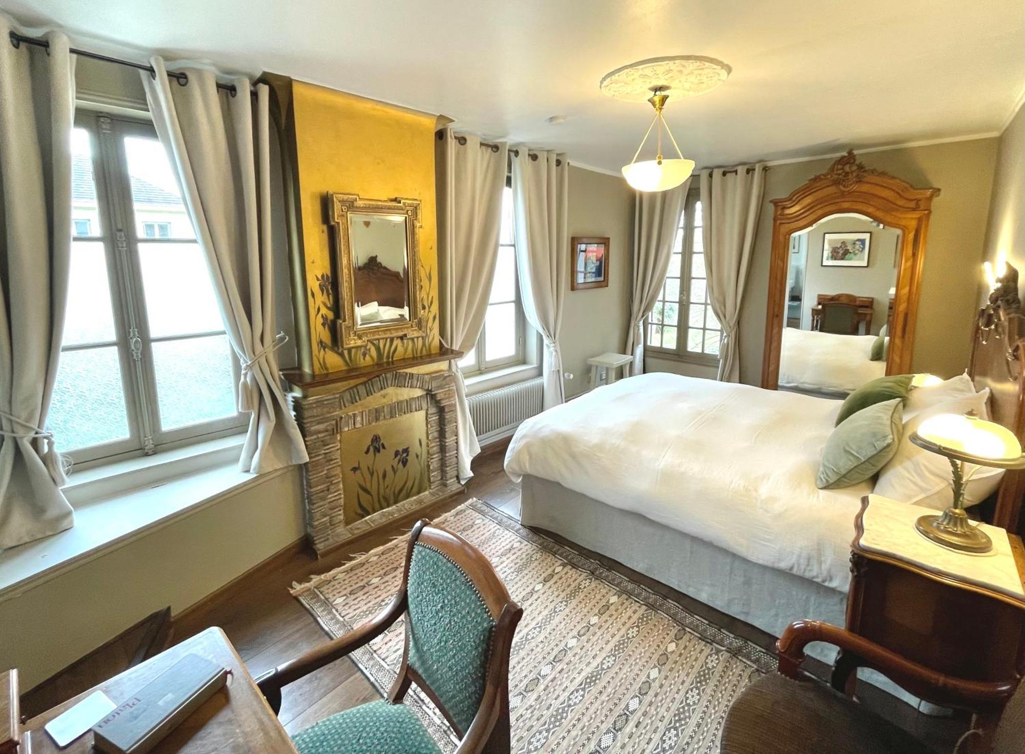Evergreen Guesthouse Vernon  Bagian luar foto