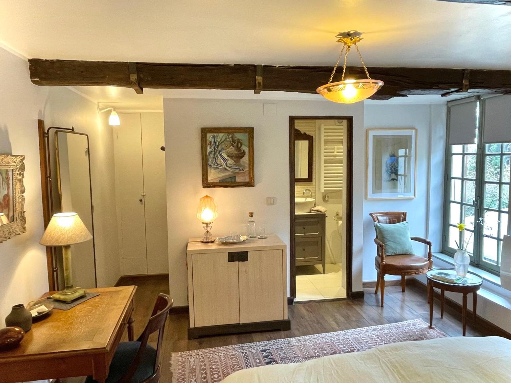Evergreen Guesthouse Vernon  Bagian luar foto