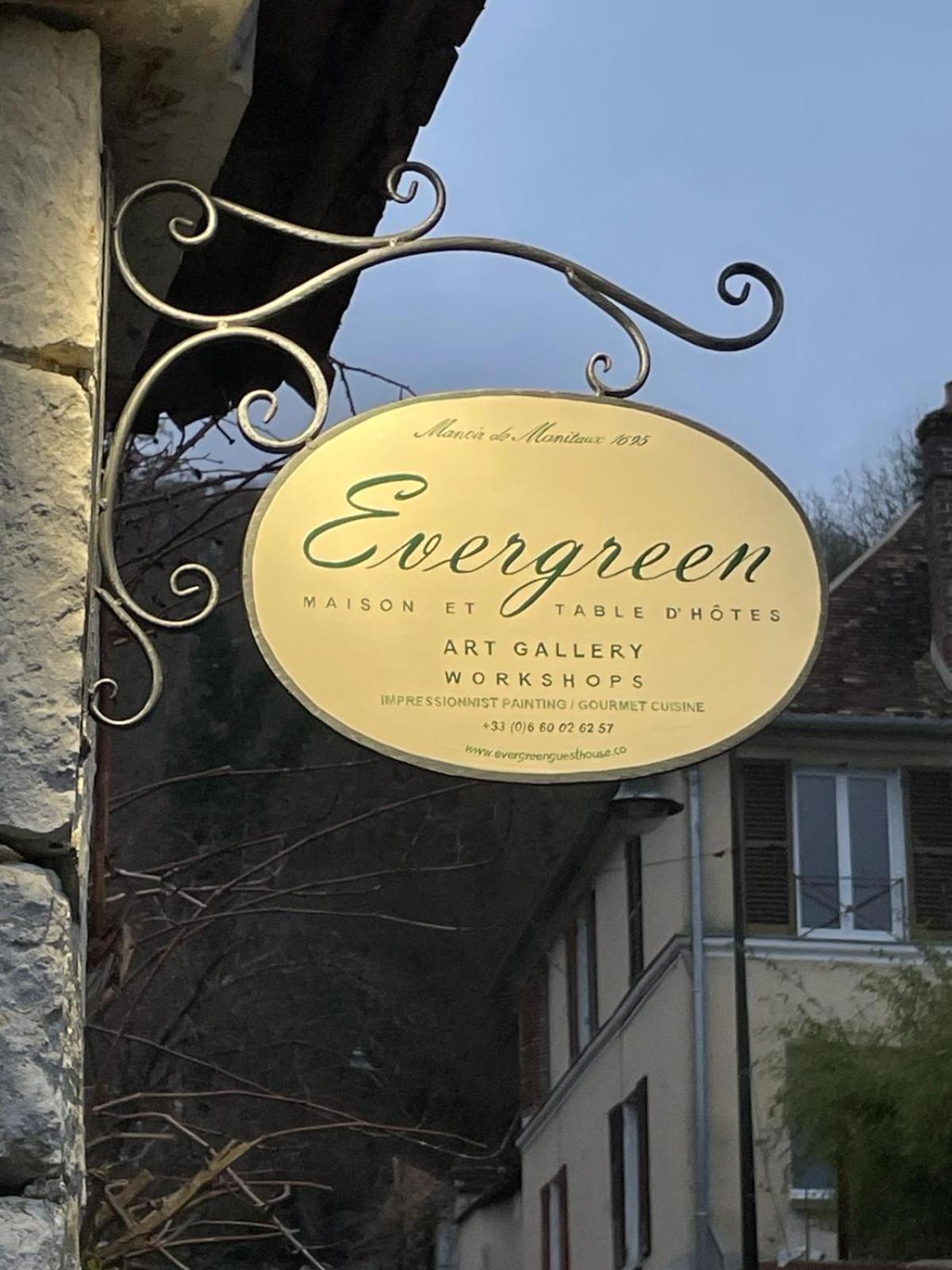 Evergreen Guesthouse Vernon  Bagian luar foto