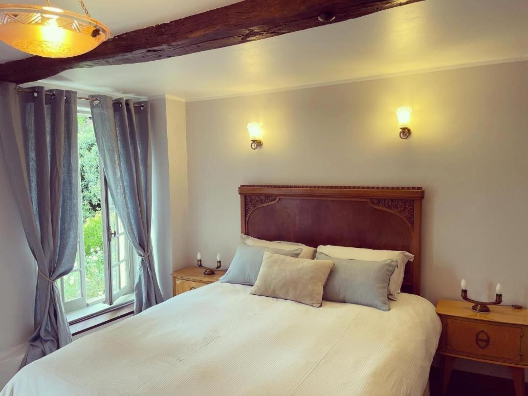 Evergreen Guesthouse Vernon  Bagian luar foto