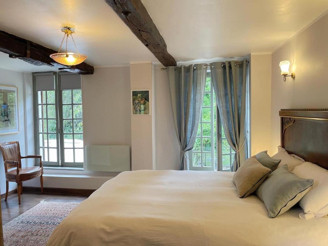 Evergreen Guesthouse Vernon  Bagian luar foto