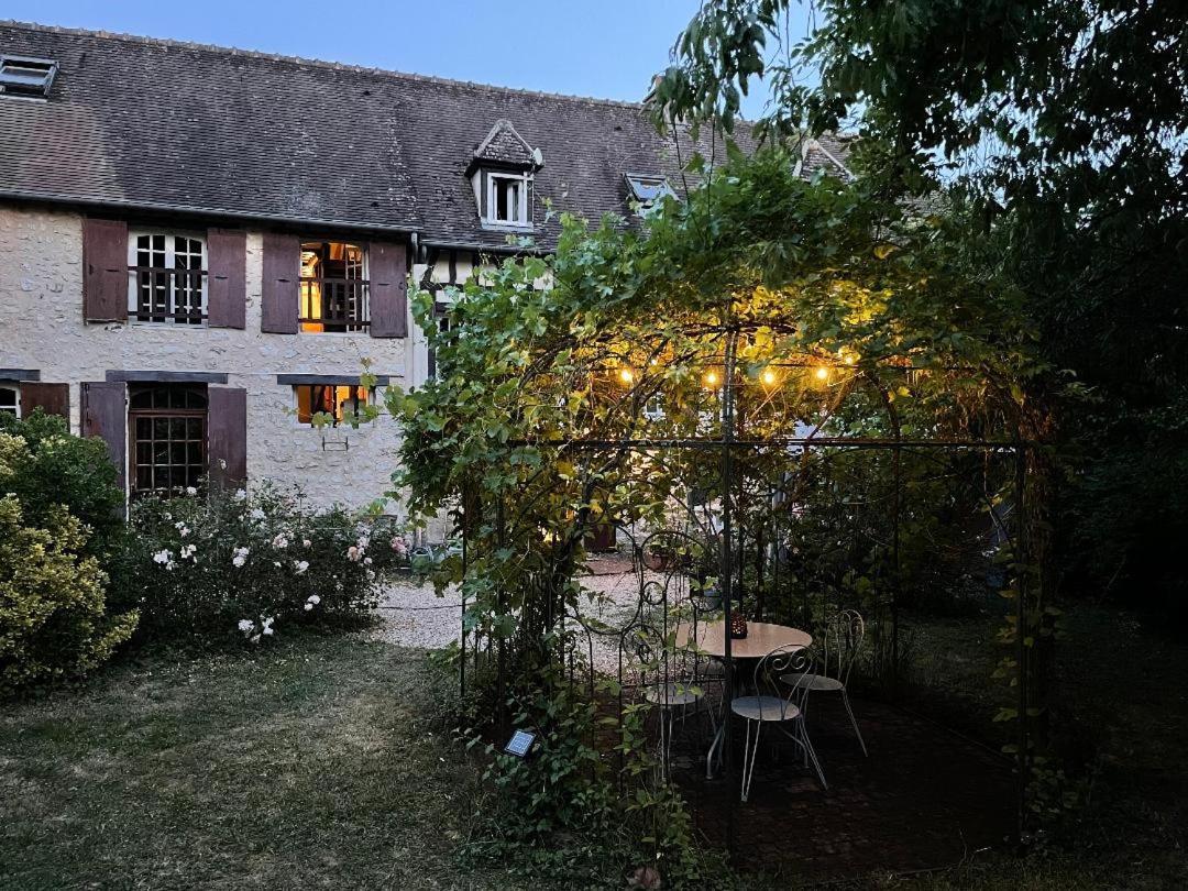Evergreen Guesthouse Vernon  Bagian luar foto