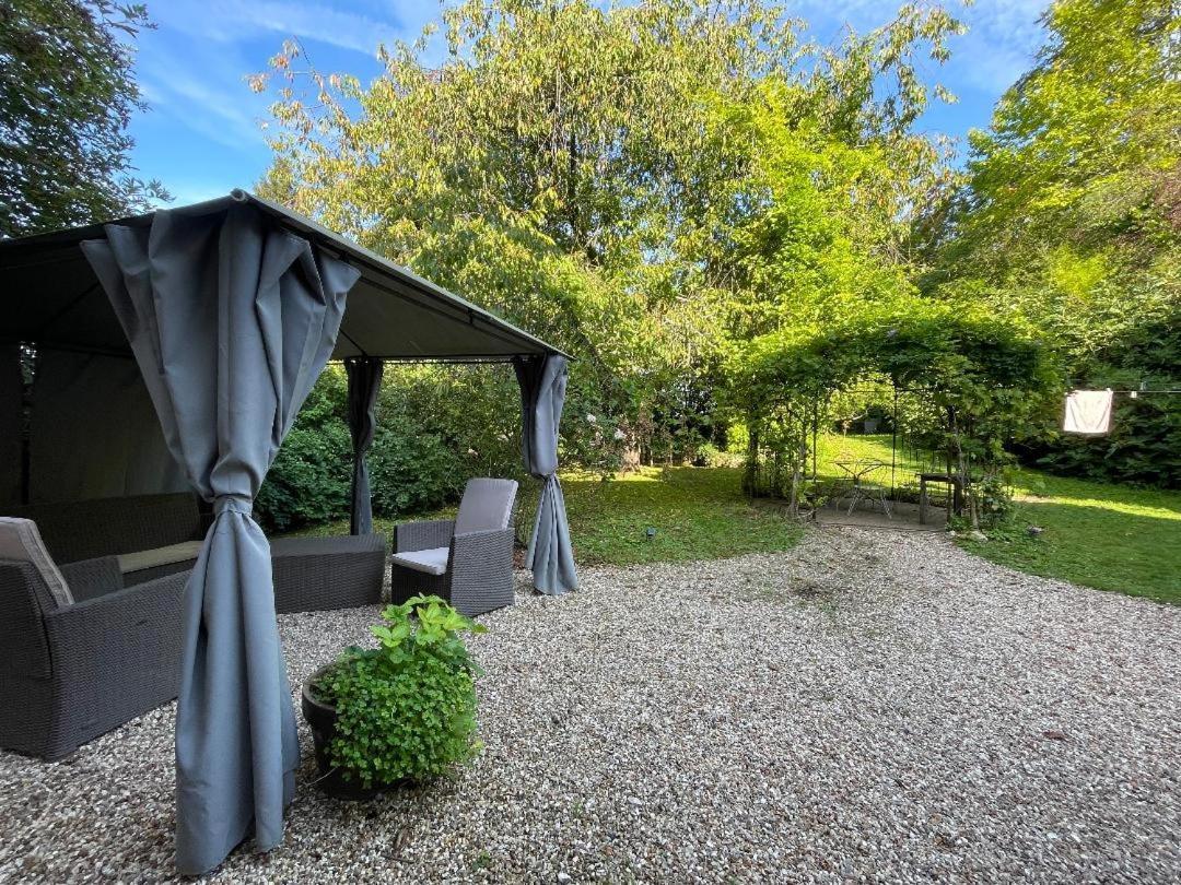 Evergreen Guesthouse Vernon  Bagian luar foto